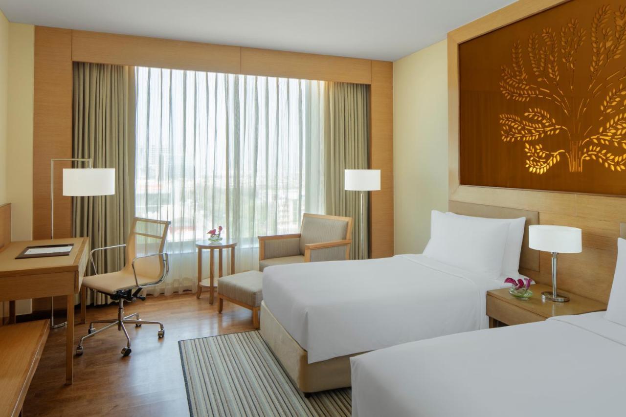Hotel Radisson Blu New Dwarka Delhi (National Capital Territory of India)