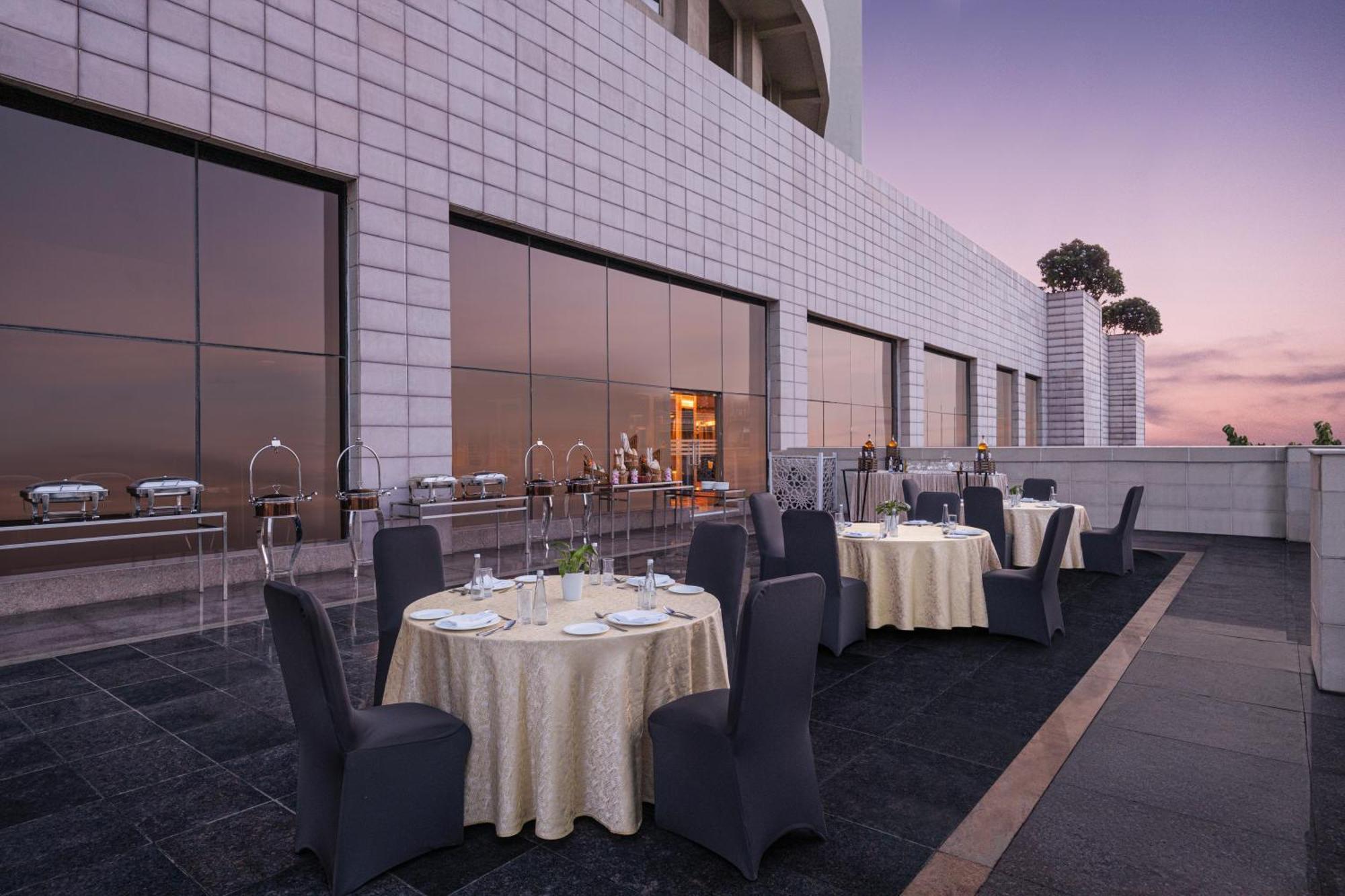 Hotel Radisson Blu New Dwarka Delhi (National Capital Territory of India)